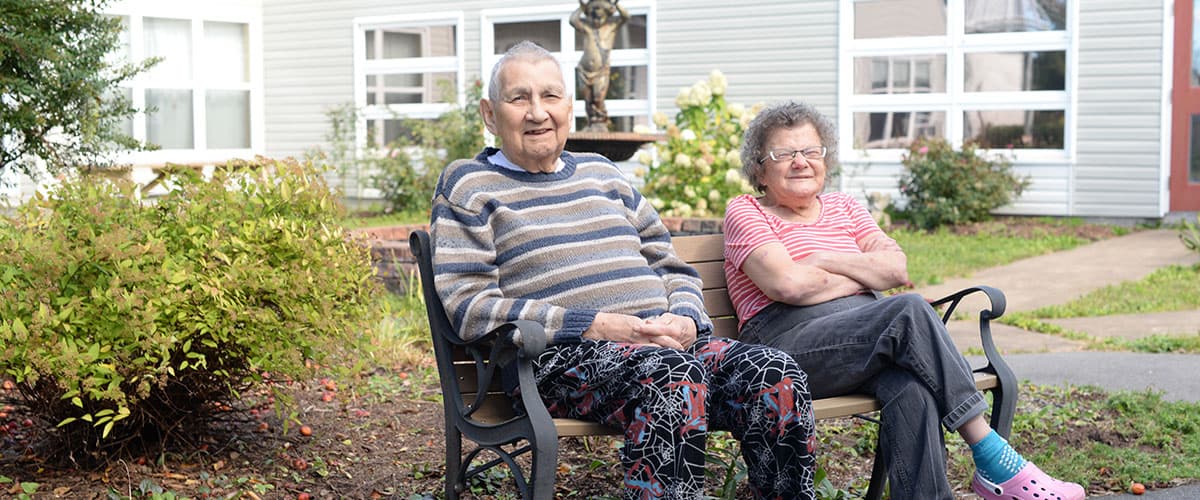 Grand View Manor - Photo 1