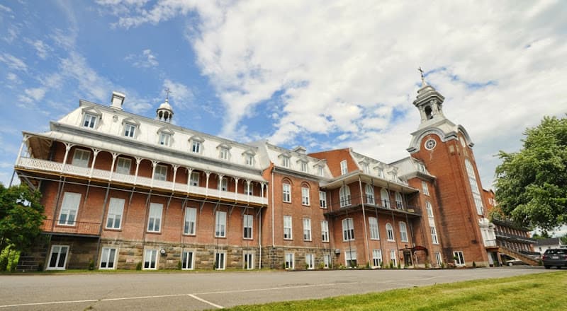 Résidence Hôtel-Dieu - Photo 1