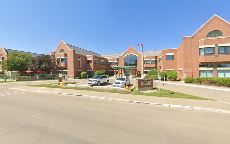 Providence Place - Photo 1