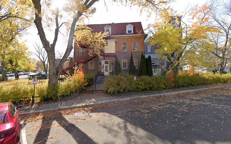 Pension Ste-Famille Inc - Photo 1