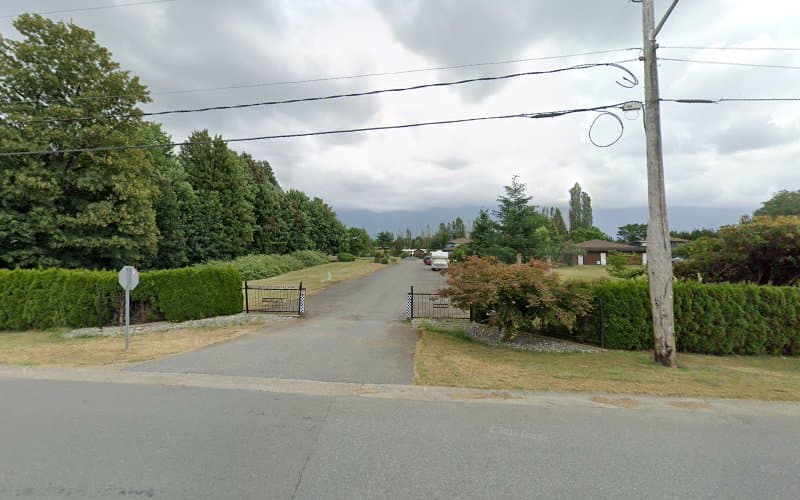 Agassiz Harrison Senior Citizens' Housing Society - Photo 1