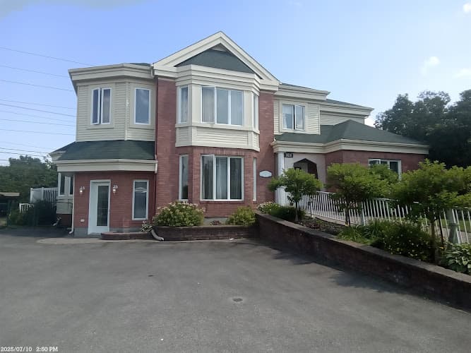 Résidence de l'Île-de-Mai - Photo 1