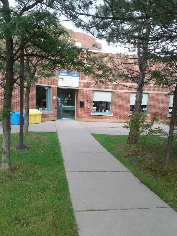 Lakeshore Lodge Long-Term Care Home (City of Toronto) - Photo 1