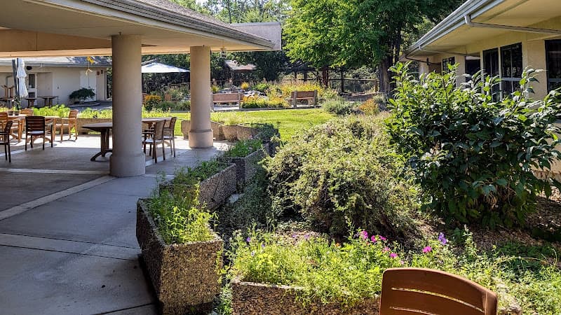 Brookhaven Care Ctr - Photo 1