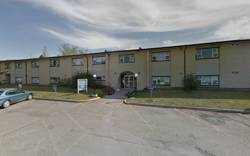 Eamer Court - Photo 1