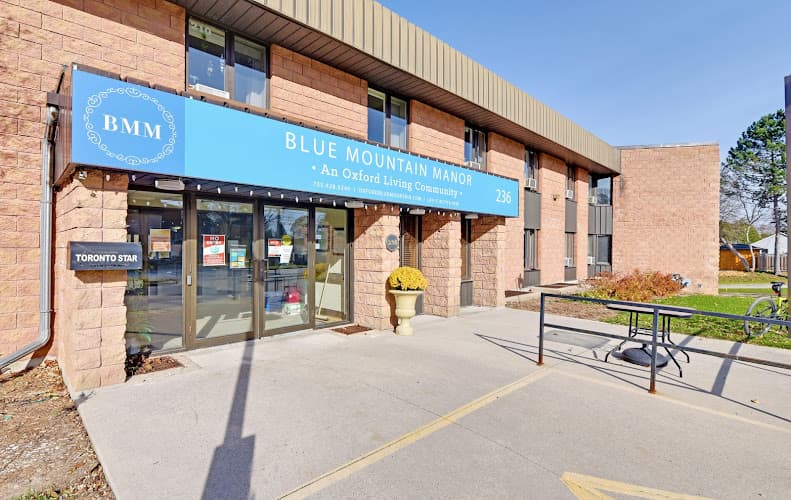 Blue Mountain Manor - Photo 1