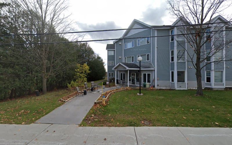 Blackburn Seniors Residence - Photo 1