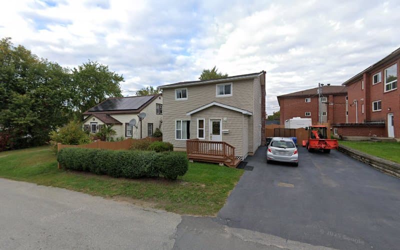 Chatham Manors - Photo 1