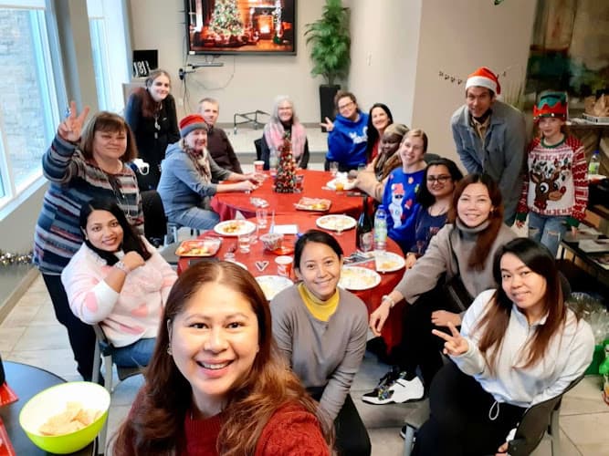 Extended Families - Photo 1