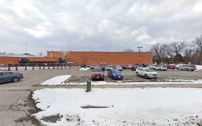 Barrie Allandale Senior Ctr - Photo 1