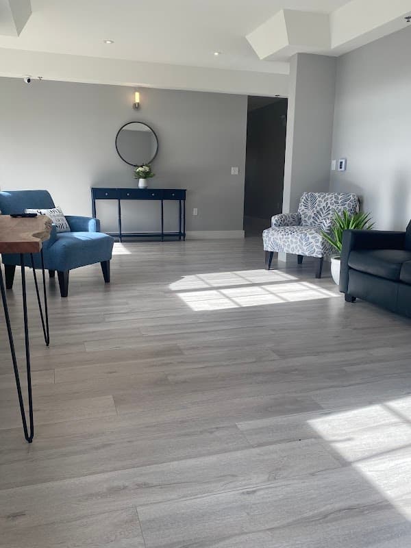 Alderwood Retirement Centre - Photo 1