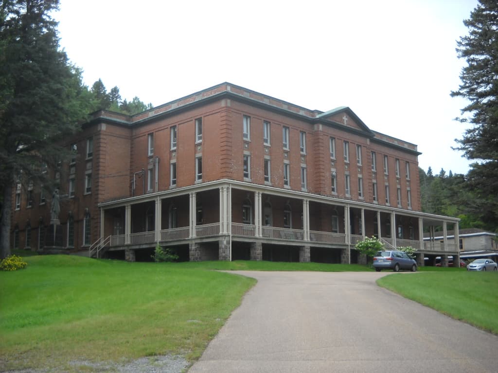 Cooperative De Solidarite De Services A Domicile Du Royaume Du Saguenay - Photo 1