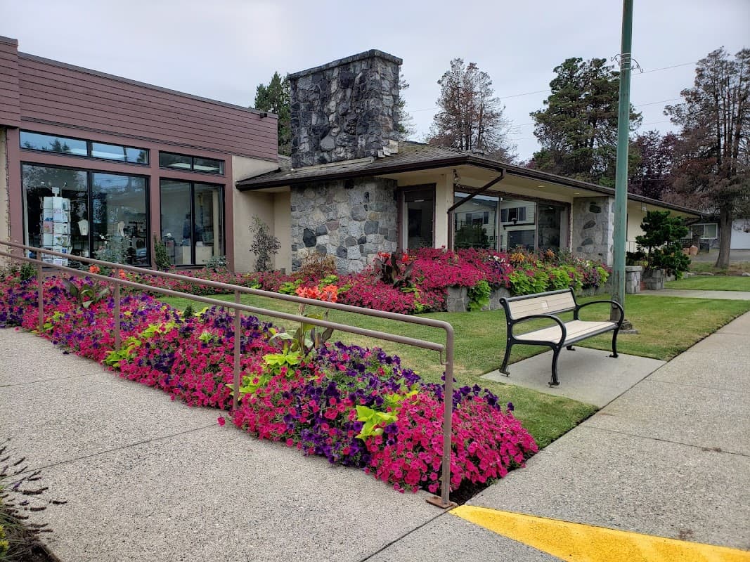 Kennedy Seniors Recreation Centre - Photo 1