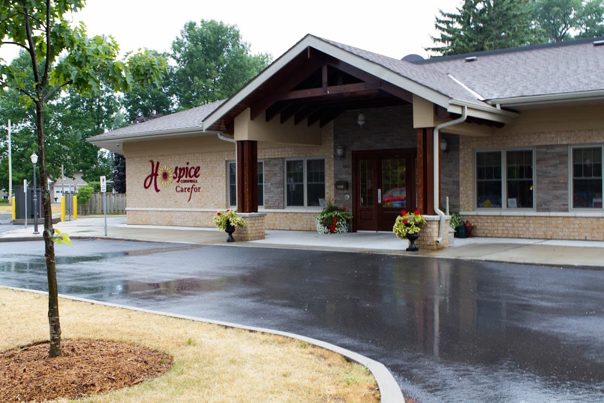 Hospice Cornwall - Photo 1