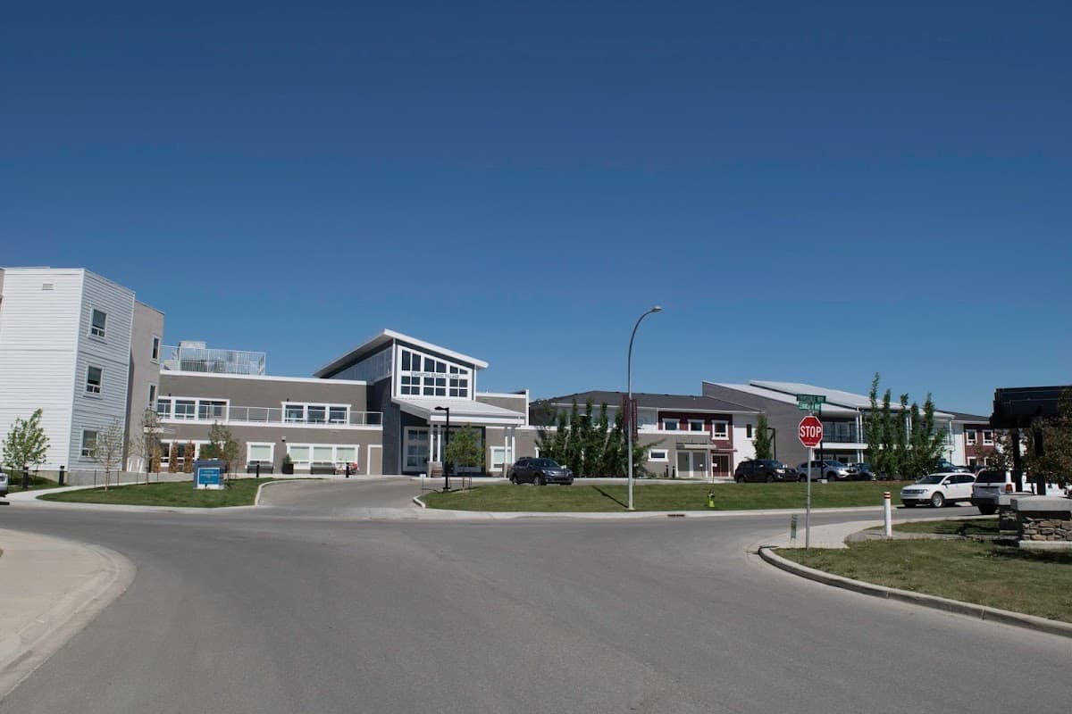 Evanston Grand Village - Photo 1