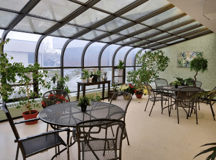 Salem Manor - Photo 1